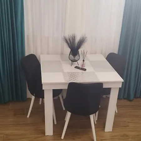 شقة فندقية Yvo 18 By Signature Năvodari