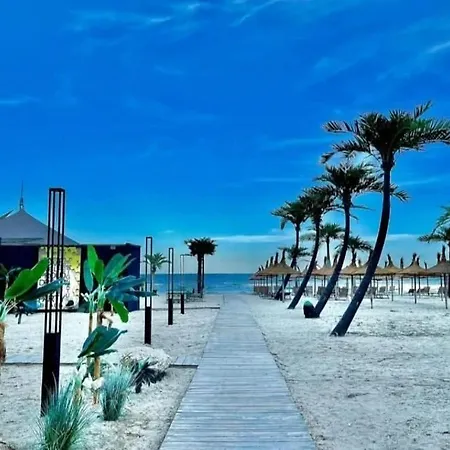 شقة فندقية Yvo 18 By Signature Năvodari