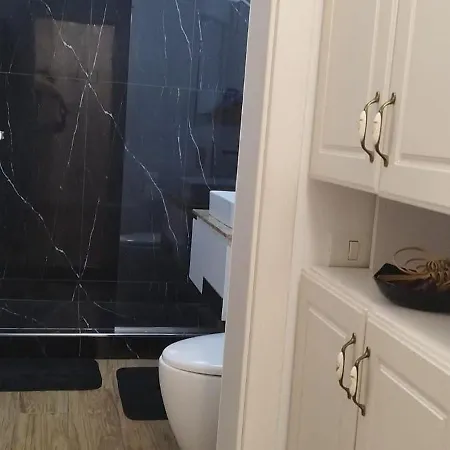 Yvo 18 By Signature شقة فندقية Năvodari