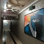 Yvo 18 By Signature Hotel de apartamente