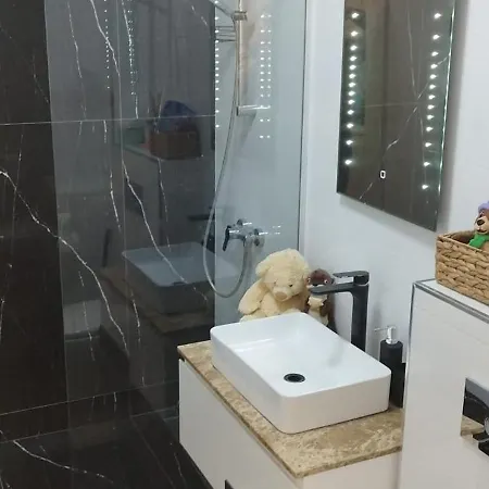 Yvo 18 By Signature * 那沃达利