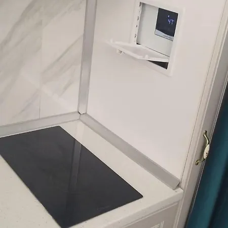 公寓式酒店 Yvo 18 By Signature 那沃达利