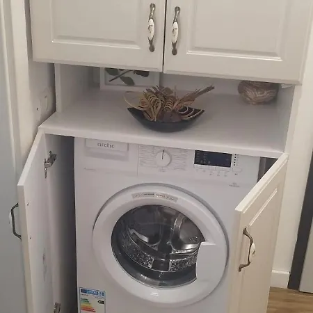 Yvo 18 By Signature * 那沃达利