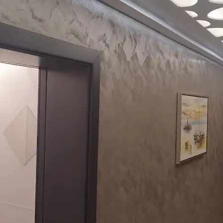 Yvo 18 By Signature Aparthotel Navodari